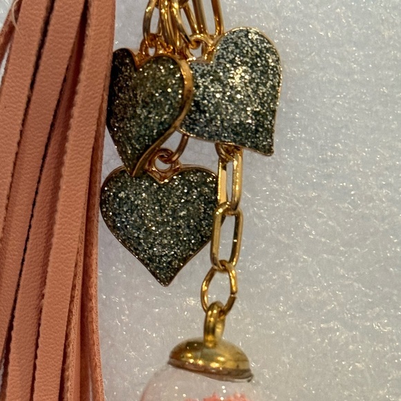 Blush Pink Tassel Keychain w/Glitter Hearts & Sprinkle Globe Charm -New -Unique - Picture 4 of 8
